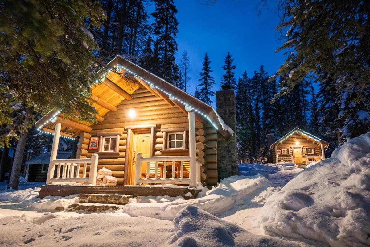 Storm Mountain Lodge & Cabins Castle Junction Exterior foto